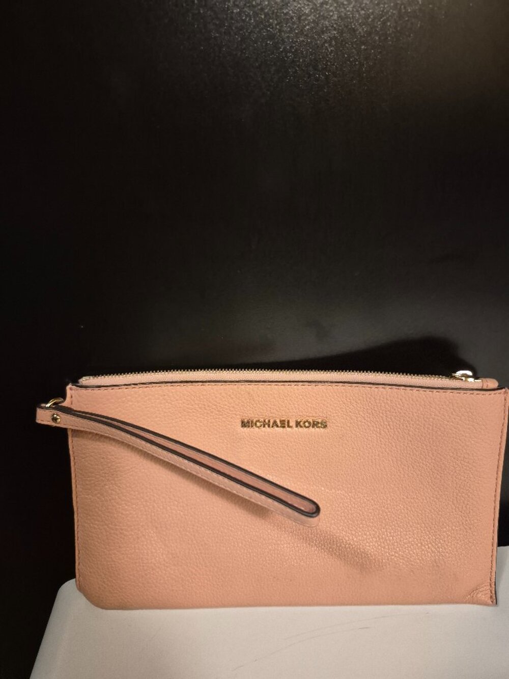 MICHAEL KORS PINK LEATHER ZIP CLUTCH WRISTLET WALLET